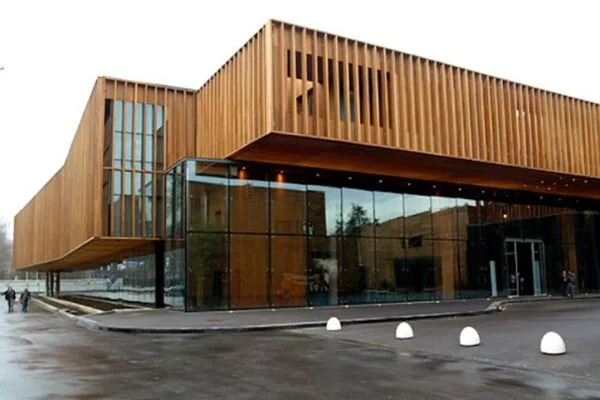 Лазурь с УФ-защитой для древесины REMMERS DAUERSCHUTZ-LASUR UV FARBLOS 20л